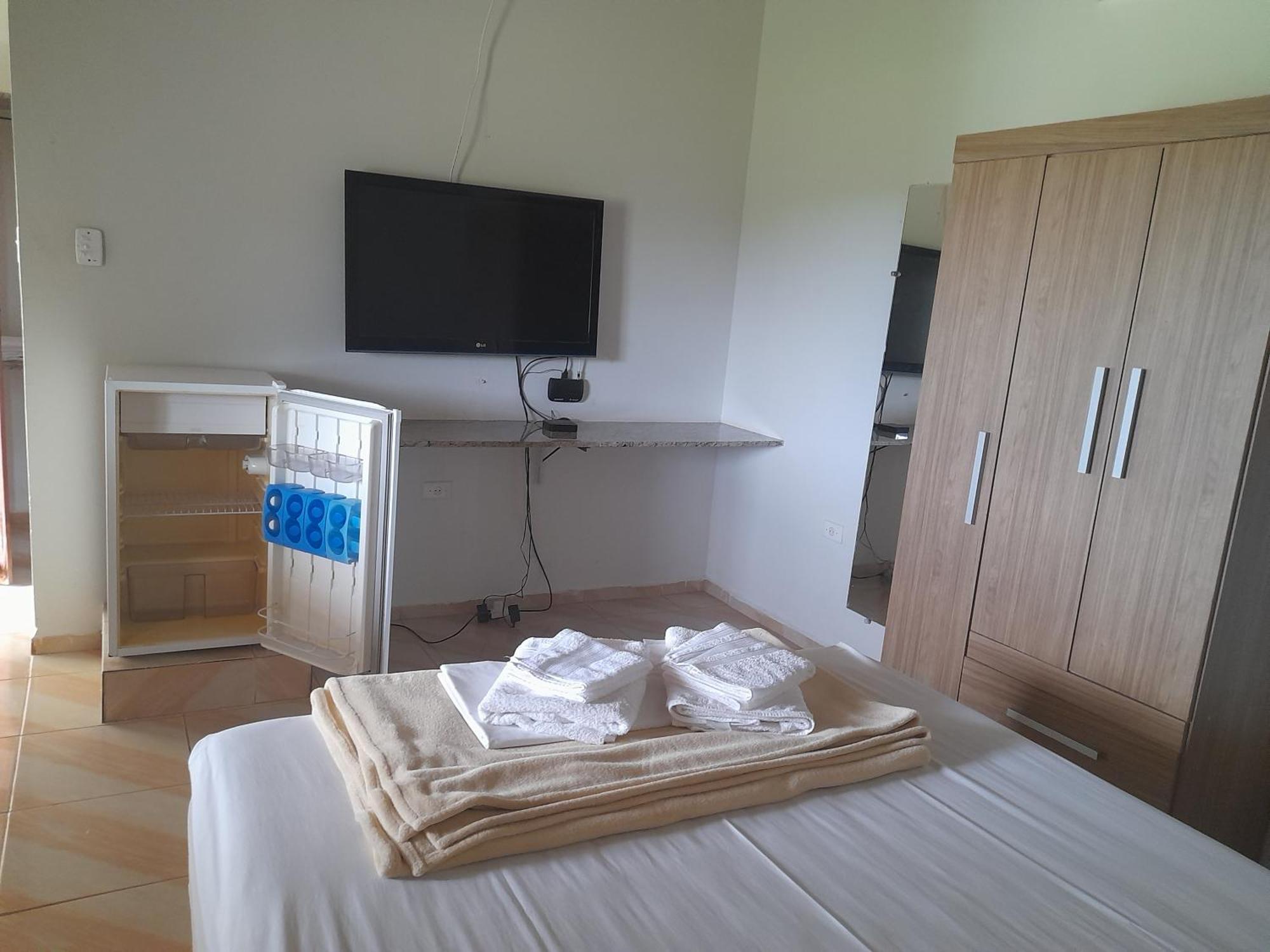 Hotel Fazenda Recanto do Monte Alegre Piraju Esterno foto